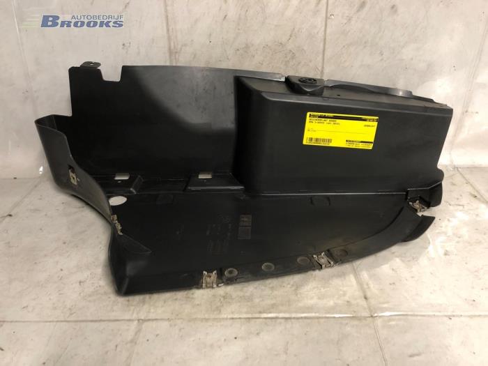 Rear bumper undertray