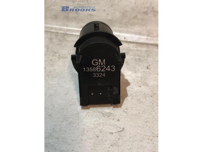 Begagnade Innetemperatursensor Opel Astra J Sports Tourer (PD8/PE8/PF8) 1.6 CDTI 16V Pris € 25,00 Marginaltabell erbjuds av Autobedrijf Brooks
