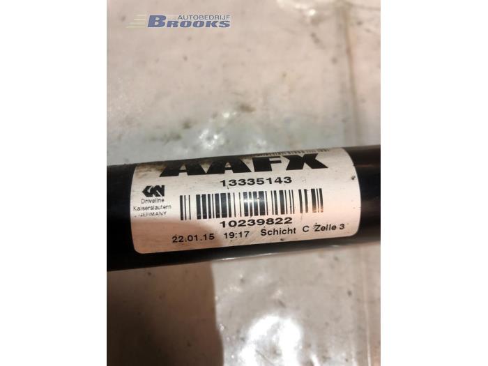 Front drive shaft, right from a Opel Astra J Sports Tourer (PD8/PE8/PF8) 1.6 CDTI 16V 2015