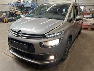 Used Metal cutting part left front Citroen C4 Grand Picasso (3A) 1.2 12V PureTech 130 Price on request offered by Autobedrijf Brooks