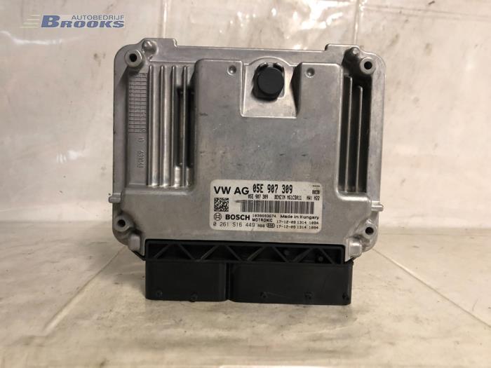 Used Engine management computer Volkswagen Golf VII (AUA) 1.5 TSI Evo BlueMotion 16V Price € 150,00 Margin scheme offered by Autobedrijf Brooks