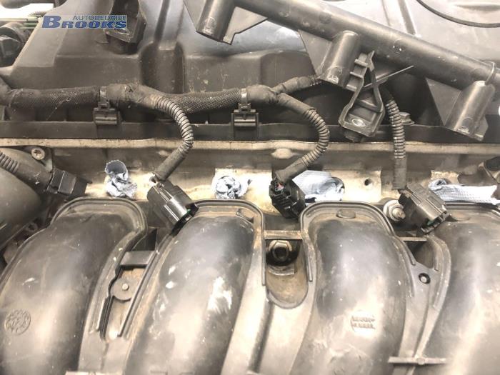 Engine from a Citroën C4 Berline (NC) 1.6 16V VTi 2012