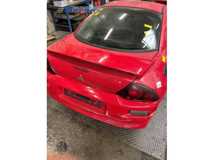 Używane Tylna klapa Mitsubishi Eclipse (D5) 3.0 V6 24V Cena € 300,00 Procedura marży oferowane przez Autobedrijf Brooks