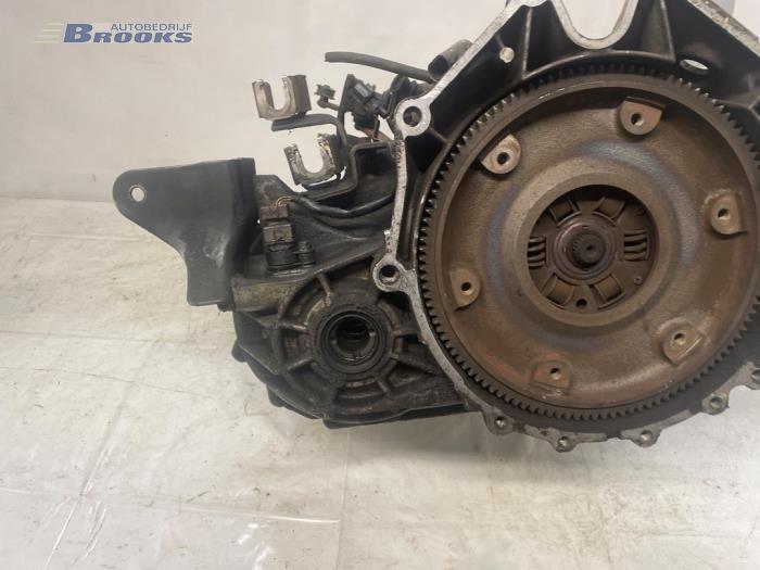 Getriebe van een Mitsubishi Eclipse (D5) 3.0 V6 24V 2002