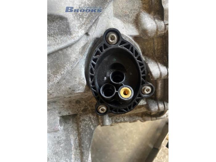 Gearbox from a Audi A4 Avant (B8) 2.0 TDI 16V 2013