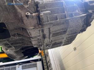 Gearbox from a Audi A4 Avant (B8) 2.0 TDI 16V 2013