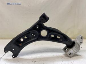 Gebrauchte Querlenker links vorne Volkswagen Passat Variant (365) 2.0 TDI 16V 140 Preis € 25,00 Margenregelung angeboten von Autobedrijf Brooks