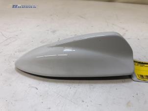 thumbnail image 2 of Universal 40cm Black Roof Antenna For Audi VW Volvo BMW – Flexible Rubber AM/FM With ROKA RAST Adapter 2 of 6