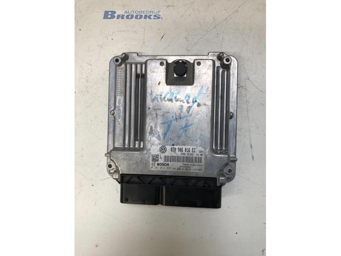 Used Engine management computer Volkswagen Transporter T5 2.5 TDi Price € 150,00 Margin scheme offered by Autobedrijf Brooks