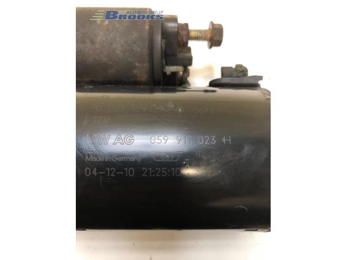 Starter from a Audi A4 Avant (B6) 2.5 TDI 24V 2005