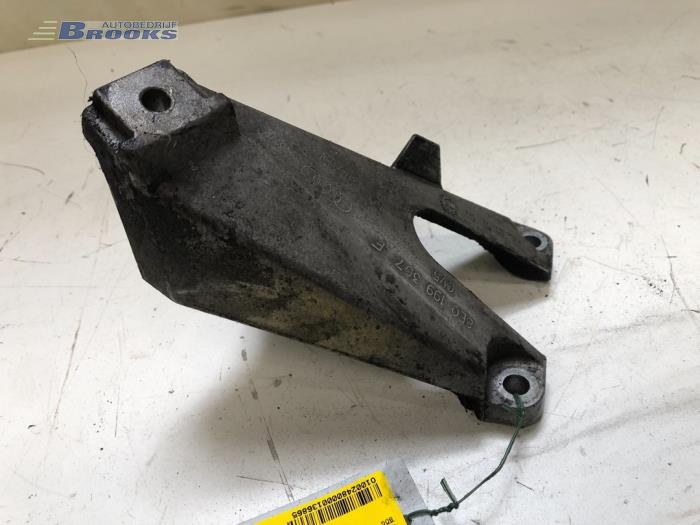Used Engine mount Audi A4 Avant (B6) 2.5 TDI 24V Price € 20,00 Margin scheme offered by Autobedrijf Brooks