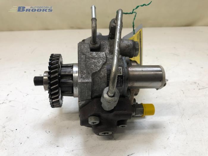 Gebrauchte Kraftstoffpumpe Mechanisch Subaru Outback (BR) 2.0 D 16V Preis € 350,00 Margenregelung angeboten von Autobedrijf Brooks