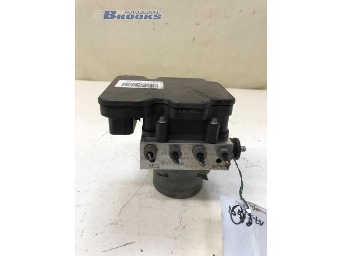 Begagnade ABS-pump Ford Transit Custom 2.0 TDCi 16V Eco Blue 130 Pris € 150,00 Marginaltabell erbjuds av Autobedrijf Brooks
