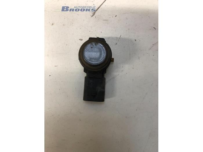 Usados Sensor PDC Mercedes A (W176) 1.6 A-180 16V Precio € 20,00 Norma de margen ofrecido por Autobedrijf Brooks