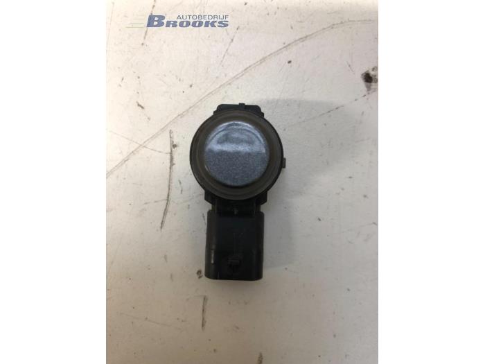 Usados Sensor PDC Mercedes A (W176) 1.6 A-180 16V Precio € 20,00 Norma de margen ofrecido por Autobedrijf Brooks