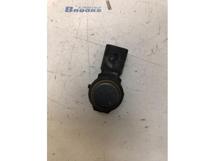 Usados Sensor PDC Mercedes A (W176) 1.6 A-180 16V Precio € 20,00 Norma de margen ofrecido por Autobedrijf Brooks