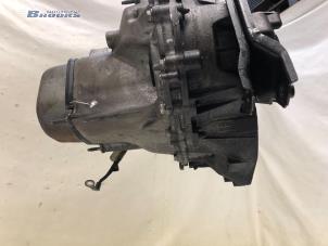 Getriebe van een Peugeot 208 I (CA/CC/CK/CL) 1.4 HDi 2013
