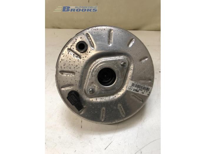 Usados Servofreno Mercedes A (W176) 1.6 A-180 16V Precio € 50,00 Norma de margen ofrecido por Autobedrijf Brooks