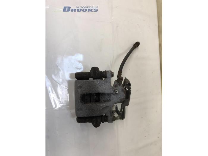 Gebrauchte Bremszange links hinten Toyota Auris (E15) 1.6 Dual VVT-i 16V Preis € 40,00 Margenregelung angeboten von Autobedrijf Brooks