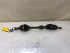 Nissan Juke (F15) 1.6 16V Arbre de transmission avant gauche