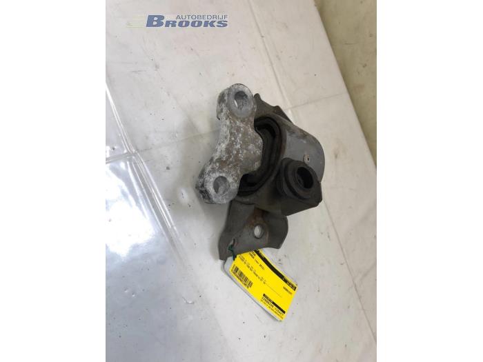 Gebrauchte Motorlager Opel Corsa D 1.4 16V Twinport Preis € 10,00 Margenregelung angeboten von Autobedrijf Brooks