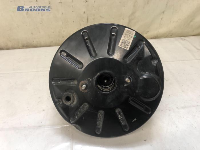 Usados Servofreno Volkswagen Caddy III (2KA,2KH,2CA,2CH) 1.6 TDI 16V Precio € 30,00 Norma de margen ofrecido por Autobedrijf Brooks