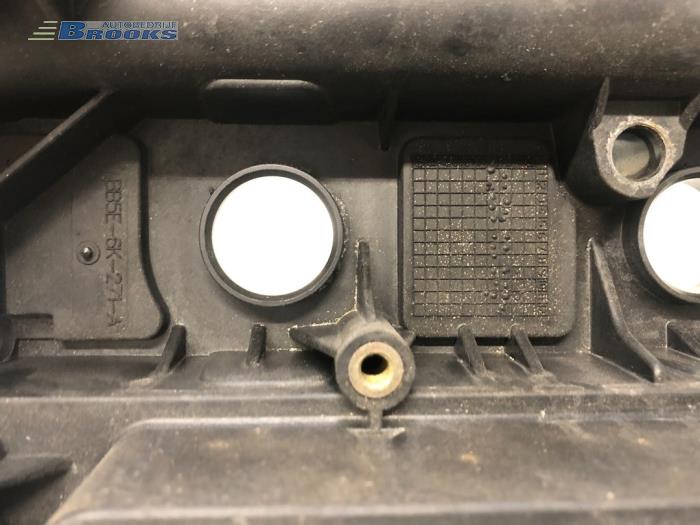Ventildeckel van een Land Rover Range Rover Evoque (LVJ/LVS) 2.0 Si4 16V 2017