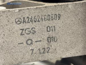 Engine mount from a Mercedes-Benz B (W246/W242) 1.5 B-180 CDI,d 16V 2017