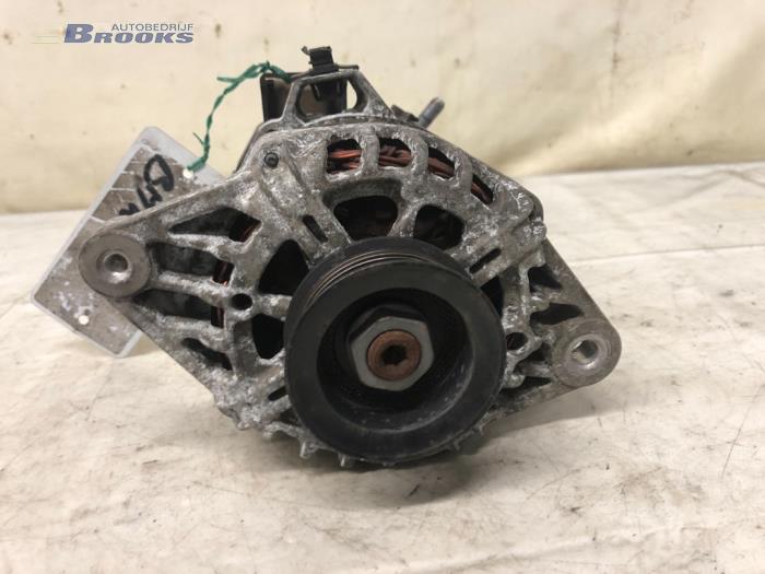 Begagnade Dynamo Hyundai i10 (F5) Pris € 25,00 Marginaltabell erbjuds av Autobedrijf Brooks