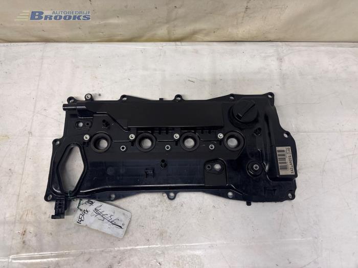 Usagé Couvercle soupapes Toyota RAV4 (A5) 2.5 Hybrid 16V AWD Prix € 150,00 Règlement à la marge proposé par Autobedrijf Brooks