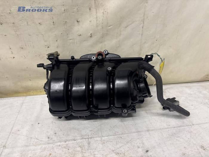Used Intake manifold Toyota RAV4 (A5) 2.5 Hybrid 16V AWD Price € 350,00 Margin scheme offered by Autobedrijf Brooks