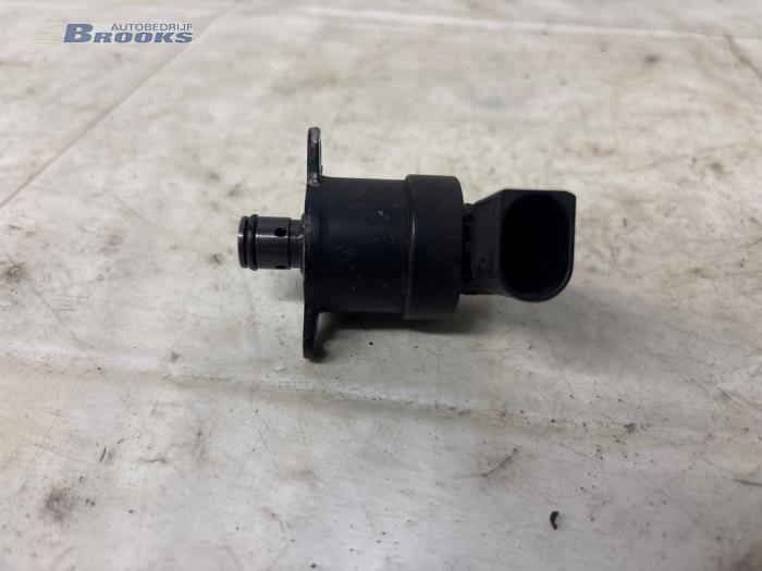 Kraftstoffdruck Sensor van een Audi A6 Avant (C6) 2.7 TDI V6 24V 2006