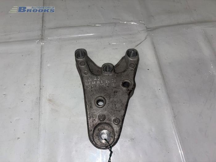 Used Engine mount Skoda Fabia II Combi 1.2i 12V Price € 15,00 Margin scheme offered by Autobedrijf Brooks