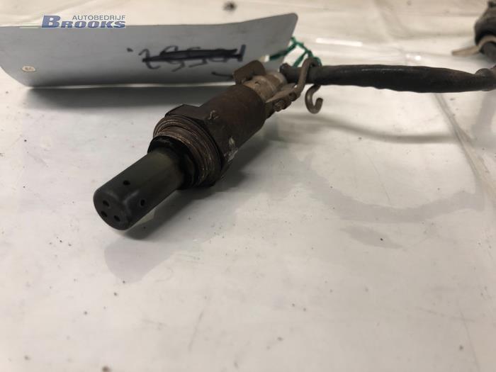 Sonde lambda d'un Toyota Avensis Wagon (T27) 1.8 16V VVT-i 2015