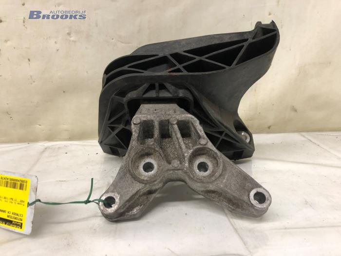 Used Engine mount Citroen C4 Grand Picasso (3A) 1.2 12V PureTech 130 Price € 30,00 Margin scheme offered by Autobedrijf Brooks