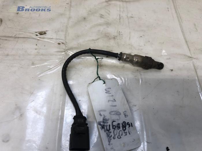 Usagé Sonde lambda Skoda Fabia II Combi 1.2 TSI Prix € 10,00 Règlement à la marge proposé par Autobedrijf Brooks