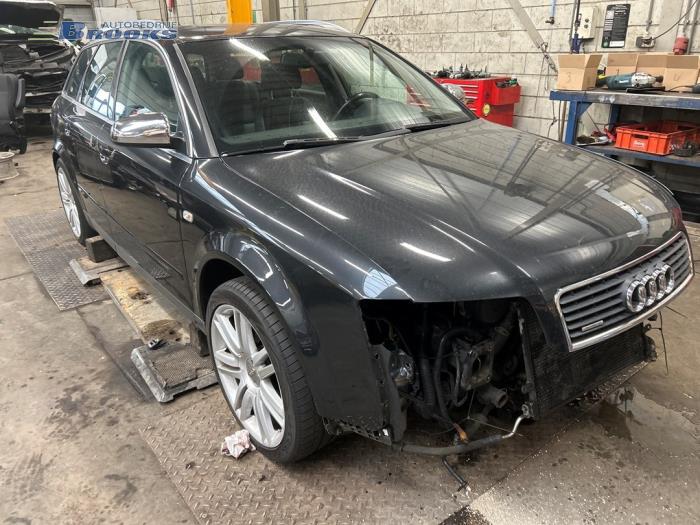 Used Starter Audi A4 Avant (B6) 3.0 V6 30V Quattro Price € 20,00 Margin scheme offered by Autobedrijf Brooks