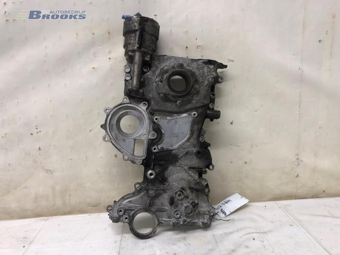 Usagé Couvercle de distribution Toyota Verso 2.2 16V D-CAT Prix € 75,00 Règlement à la marge proposé par Autobedrijf Brooks