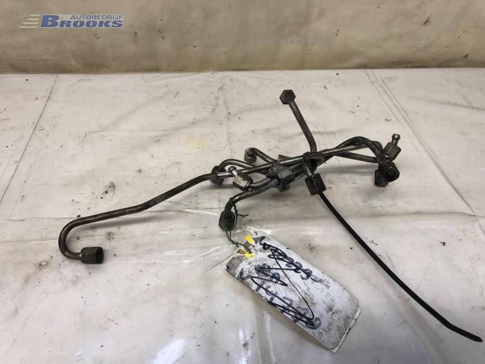 Gebrauchte Dieselleitung Set Toyota Verso 2.2 16V D-CAT Preis € 125,00 Margenregelung angeboten von Autobedrijf Brooks