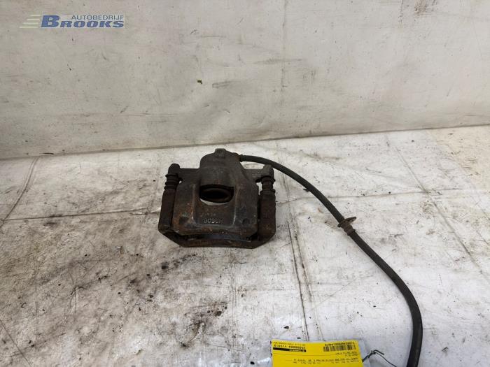 Gebrauchte Bremszange links vorne Toyota Aygo (B10) 1.0 12V VVT-i Preis € 10,00 Margenregelung angeboten von Autobedrijf Brooks
