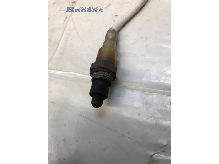Lambda probe from a Toyota Aygo (B10) 1.0 12V VVT-i 2012