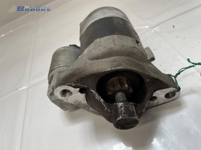 Startmotor från en Renault Twingo II (CN) 1.2 16V 2010