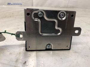 Module pompe carburant d'un Mercedes-Benz C (W205) C-180 1.6 16V 2017