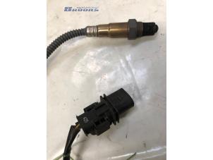 Lambda probe from a Volkswagen Caddy III (2KA,2KH,2CA,2CH) 1.9 TDI 2009