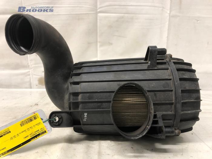 Gebrauchte Luftfiltergehäuse Fiat Bravo (198A) 1.4 T-Jet 16V 120 Preis € 75,00 Margenregelung angeboten von Autobedrijf Brooks
