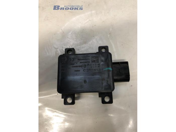 Begagnade Radarsensor Lynk &amp; Co 01 1.5 PHEV Pris € 225,00 Marginaltabell erbjuds av Autobedrijf Brooks