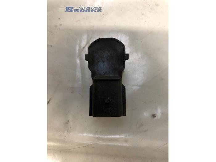 Usados Sensor PDC Opel Movano 2.3 CDTi 16V FWD Precio € 15,00 Norma de margen ofrecido por Autobedrijf Brooks