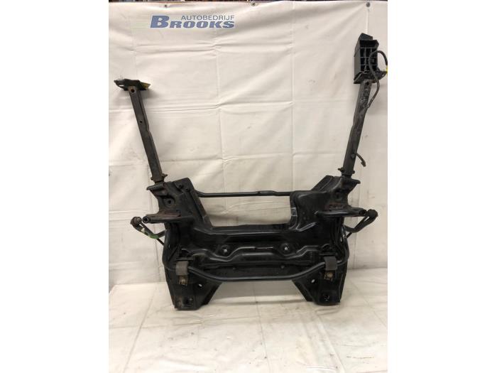Usados Subchasis Peugeot 207 CC (WB) 1.6 16V Precio € 45,00 Norma de margen ofrecido por Autobedrijf Brooks