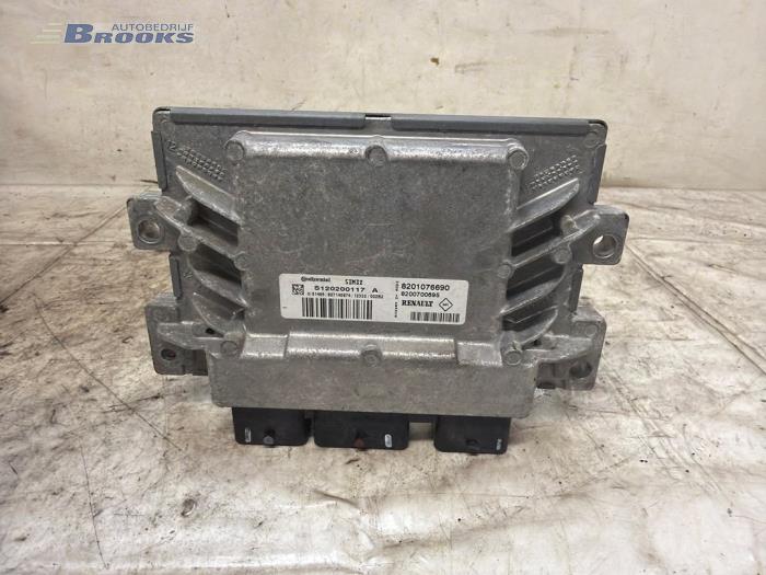 Used Engine management computer Renault Twingo II (CN) 1.2 16V Price € 50,00 Margin scheme offered by Autobedrijf Brooks