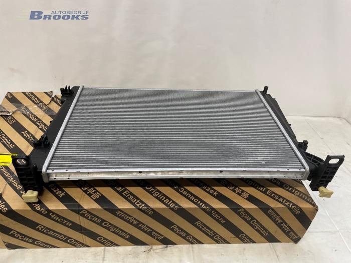 Neuf Radiateur Opel Corsa D 1.3 CDTi 16V Ecotec Prix € 48,40 Prix TTC proposé par Autobedrijf Brooks